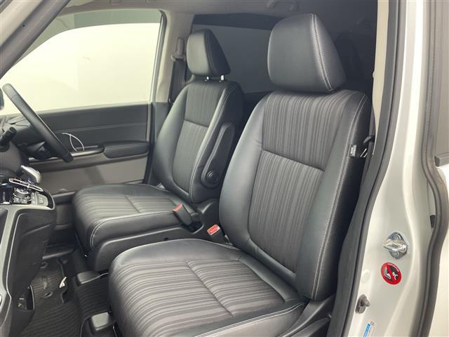 フリードハイブリッド ハイブリッド・ＥＸ　社外ナビ・バックカメラ・ビルトインＥＴＣ・衝突軽減ブレーキ・レーンキープアシスト・レーダークルーズコントロール・ハーフレザーシート・前席シートヒーター・ドアミラーヒーター・フロントワイパーデアイサー（13枚目）