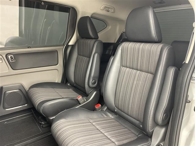 フリードハイブリッド ハイブリッド・ＥＸ　社外ナビ・バックカメラ・ビルトインＥＴＣ・衝突軽減ブレーキ・レーンキープアシスト・レーダークルーズコントロール・ハーフレザーシート・前席シートヒーター・ドアミラーヒーター・フロントワイパーデアイサー（15枚目）