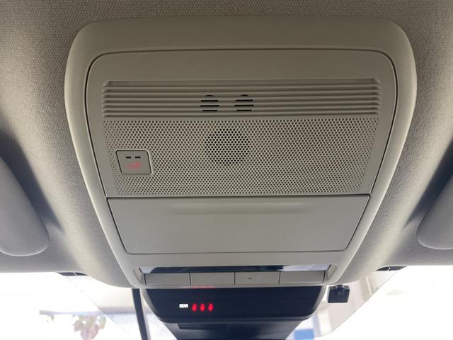 �����ŉJ�̓������E���N���A�ɂ��Ă����w�t�����g�E�C���h�E�����R�[�g�x�B�������ʂ��L�[�v���N���A�Ȏ��E�ň��S���T�|�[�g���Ă���܂��B