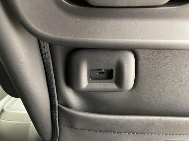 �w�R���t�H�[�g�K�[�h�x�̓t�@�u���b�N�E�R���r�E���U�[�̂R�p�b�P�[�W�����p�ӁB�V�[�g��V����A�t���A�}�b�g�����G�}�ŃR�[�e�B���O���h���E�������ʂ����҂ł��A���N����A���Ԃɂ������߂ł��鏤�i�ł��B