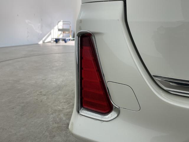 ノア ハイブリッドＳｉ　ダブルバイビー　純正１０インチナビ　バックカメラ　フリップダウンモニター　トヨタセーフティセンス　クルーズコントロール　先行車告知機能　両側パワースライドドア　前後ドライブレコーダー　ハーフレザーシート　ＬＥＤライト（45枚目）