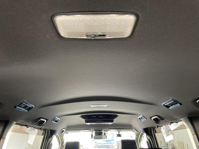 ノア ハイブリッドＳｉ　ダブルバイビー　純正１０インチナビ　バックカメラ　フリップダウンモニター　トヨタセーフティセンス　クルーズコントロール　先行車告知機能　両側パワースライドドア　前後ドライブレコーダー　ハーフレザーシート　ＬＥＤライト（55枚目）