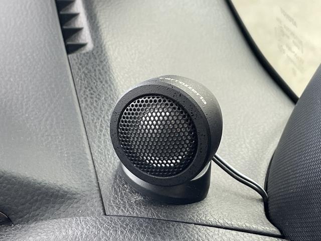 ノア ハイブリッドＳｉ　ダブルバイビー　純正１０インチナビ　バックカメラ　フリップダウンモニター　トヨタセーフティセンス　クルーズコントロール　先行車告知機能　両側パワースライドドア　前後ドライブレコーダー　ハーフレザーシート　ＬＥＤライト（68枚目）