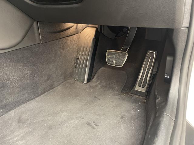 �����ŉJ�̓������E���N���A�ɂ��Ă����w�t�����g�E�C���h�E�����R�[�g�x�B�������ʂ��L�[�v���N���A�Ȏ��E�ň��S���T�|�[�g���Ă���܂��B