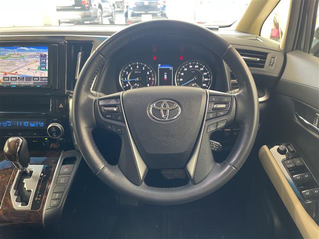 ヴェルファイア ２．５Ｘ　社外８型ナビ・フルセグ・バックカメラ・ＥＴＣ・ドラレコ・レーントレーシングアシスト・レーダークルーズコントロール・クリアランスソナー・電動スライド・ＬＥＤオートライト・社外２０インチアルミ・スペアキー（21枚目）