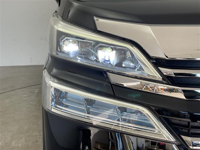 ヴェルファイア ２．５Ｘ　社外８型ナビ・フルセグ・バックカメラ・ＥＴＣ・ドラレコ・レーントレーシングアシスト・レーダークルーズコントロール・クリアランスソナー・電動スライド・ＬＥＤオートライト・社外２０インチアルミ・スペアキー（35枚目）