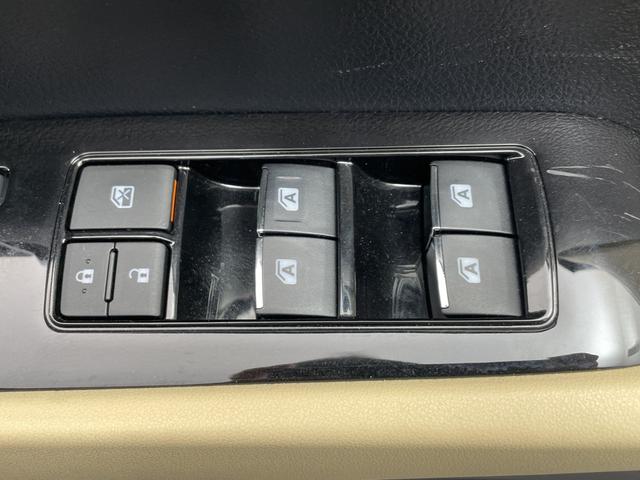 ヴェルファイア ２．５Ｘ　社外８型ナビ・フルセグ・バックカメラ・ＥＴＣ・ドラレコ・レーントレーシングアシスト・レーダークルーズコントロール・クリアランスソナー・電動スライド・ＬＥＤオートライト・社外２０インチアルミ・スペアキー（72枚目）