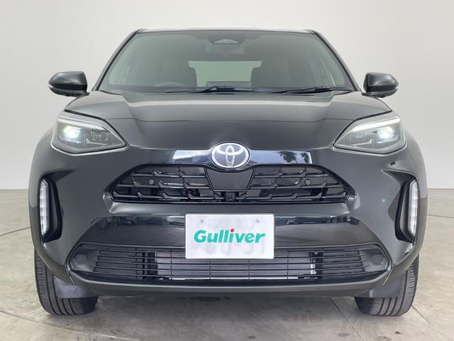 ヤリスクロス ハイブリッドZ ・登録済未使用車・プリクラッシュセーフティ・レーンディバチャーアラート・先行車発進告知・誤発進抑制機能・純正ディスプレイオーディオ・全方位カメラ・HDMI・前席シートヒーター・パワーシート・ETC(4枚目)