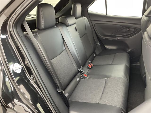 ヤリスクロス ハイブリッドZ ・登録済未使用車・プリクラッシュセーフティ・レーンディバチャーアラート・先行車発進告知・誤発進抑制機能・純正ディスプレイオーディオ・全方位カメラ・HDMI・前席シートヒーター・パワーシート・ETC(11枚目)