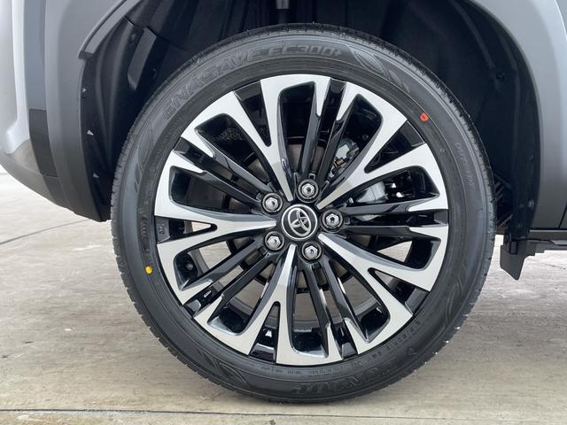 ヤリスクロス ハイブリッドZ ・登録済未使用車・プリクラッシュセーフティ・レーンディバチャーアラート・先行車発進告知・誤発進抑制機能・純正ディスプレイオーディオ・全方位カメラ・HDMI・前席シートヒーター・パワーシート・ETC(54枚目)