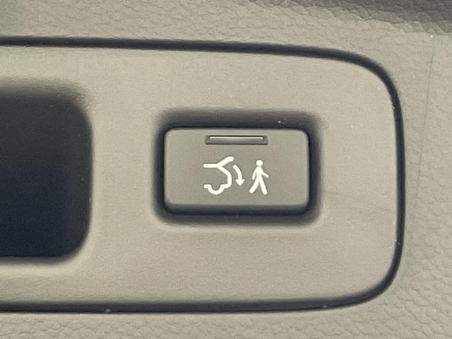 ヴェゼル ｅ：ＨＥＶ　Ｚ　・登録済未使用車・ホンダセンシング・衝突軽減ブレーキ・路外逸脱抑制機能・ＢＳＭ・アダプティブクルーズコントロール・踏み間違い防止・後退出庫サポート・純正ナビ・ＵＳＢ・置くだけ充電・ＥＴＣ・バックカメラ（34枚目）