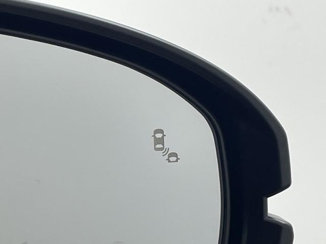 ヴェゼル ｅ：ＨＥＶ　Ｚ　・登録済未使用車・ホンダセンシング・衝突軽減ブレーキ・路外逸脱抑制機能・ＢＳＭ・アダプティブクルーズコントロール・踏み間違い防止・後退出庫サポート・純正ナビ・ＵＳＢ・置くだけ充電・ＥＴＣ・バックカメラ（51枚目）