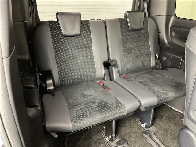 ヴォクシー ＺＳ　煌ＩＩＩ　アルパイン製１１インチナビ　バックカメラ　トヨタセーフティセンス　クルーズコントロール　前後クリアランスソナー　アルパイン製フリップダウンモニター　前方ドラレコ　両側パワスラ　ＬＥＤヘッドライト（12枚目）