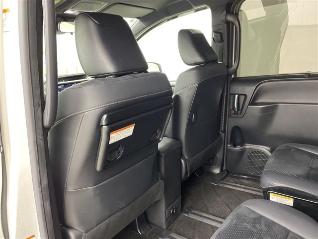 ヴォクシー ＺＳ　煌ＩＩＩ　アルパイン製１１インチナビ　バックカメラ　トヨタセーフティセンス　クルーズコントロール　前後クリアランスソナー　アルパイン製フリップダウンモニター　前方ドラレコ　両側パワスラ　ＬＥＤヘッドライト（15枚目）