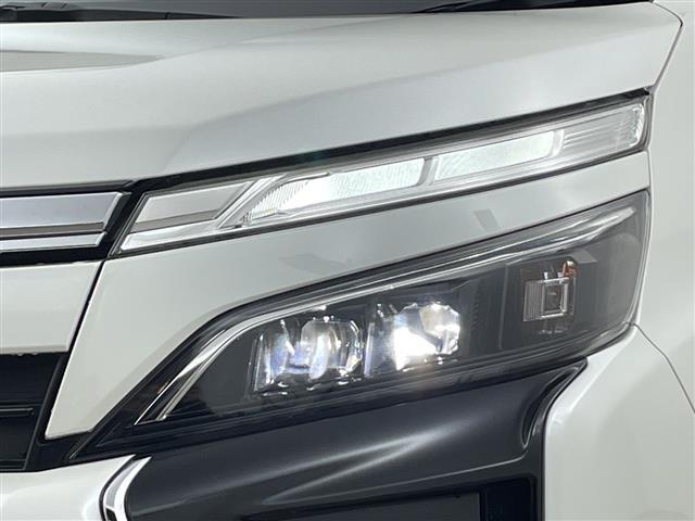 ヴォクシー ＺＳ　煌ＩＩＩ　アルパイン製１１インチナビ　バックカメラ　トヨタセーフティセンス　クルーズコントロール　前後クリアランスソナー　アルパイン製フリップダウンモニター　前方ドラレコ　両側パワスラ　ＬＥＤヘッドライト（37枚目）