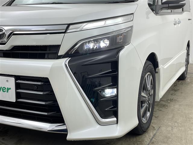 ヴォクシー ＺＳ　煌ＩＩＩ　アルパイン製１１インチナビ　バックカメラ　トヨタセーフティセンス　クルーズコントロール　前後クリアランスソナー　アルパイン製フリップダウンモニター　前方ドラレコ　両側パワスラ　ＬＥＤヘッドライト（39枚目）
