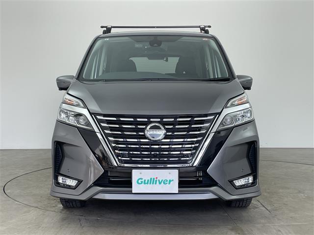 セレナ ハイウェイスターＶ　純正ナビ　ＴＶ　ＥＴＣ　全方位カメラ　両側パワースライドドア　プロパイロット　エマージェンシーブレーキ　レーダークルーズコントロール　レーンキープアシスト　ブラインドスポットモニター　前後ドラレコ（4枚目）