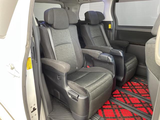 ヴェルファイア 2.4Z Gエディション ・Wサンルーフ・純正ナビ・純正フリップダウンモニター・全方位カメラ・社外ドライブレコーダー・シアターサウンドシステム・両側パワースライドドア・パワーバックドア・クルーズコントロール・社外18インチAW(11枚目)