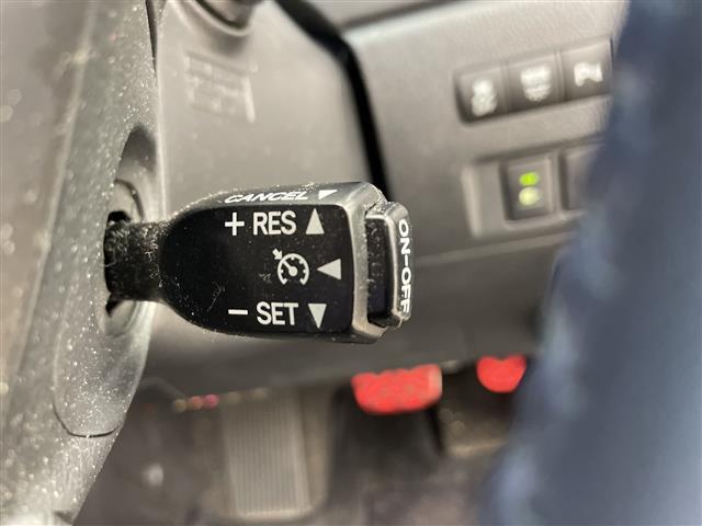 ヴェルファイア 2.4Z Gエディション ・Wサンルーフ・純正ナビ・純正フリップダウンモニター・全方位カメラ・社外ドライブレコーダー・シアターサウンドシステム・両側パワースライドドア・パワーバックドア・クルーズコントロール・社外18インチAW(33枚目)