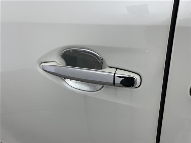 ヴェルファイア 2.4Z Gエディション ・Wサンルーフ・純正ナビ・純正フリップダウンモニター・全方位カメラ・社外ドライブレコーダー・シアターサウンドシステム・両側パワースライドドア・パワーバックドア・クルーズコントロール・社外18インチAW(39枚目)