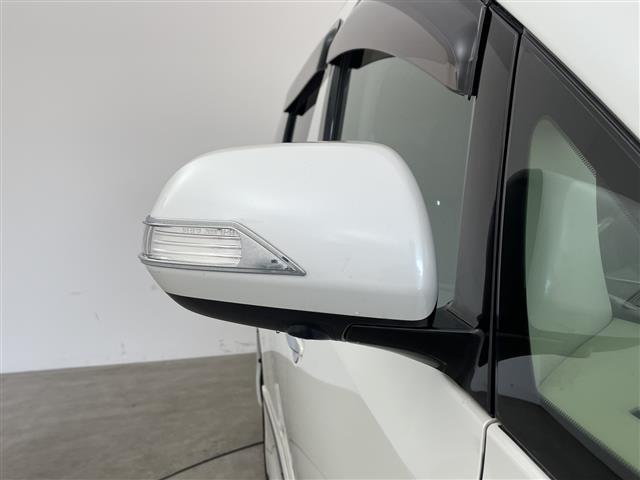 ヴェルファイア 2.4Z Gエディション ・Wサンルーフ・純正ナビ・純正フリップダウンモニター・全方位カメラ・社外ドライブレコーダー・シアターサウンドシステム・両側パワースライドドア・パワーバックドア・クルーズコントロール・社外18インチAW(41枚目)