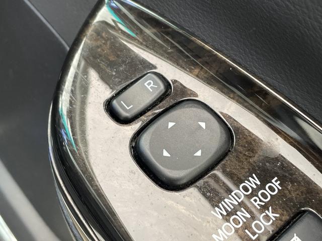 ヴェルファイア 2.4Z Gエディション ・Wサンルーフ・純正ナビ・純正フリップダウンモニター・全方位カメラ・社外ドライブレコーダー・シアターサウンドシステム・両側パワースライドドア・パワーバックドア・クルーズコントロール・社外18インチAW(75枚目)