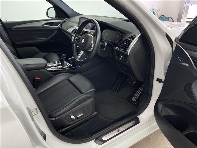 �K���X�R�[�e�B���O�A�i�r�Q�[�V�����A�d�s�b�ȂǁA���̑��̃p�[�c�̎��t�������ς���̂����k�������Ă���܂��I�I�N���}�̂��Ɖ��ł����C�����������I