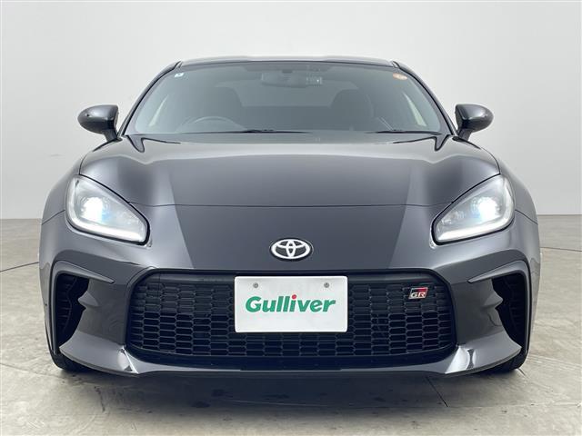 ＧＲ８６ ＲＺ　・６速ＭＴ・純正ナビ・後側方警戒支援システム・前席シートヒーター・クルーズコントロール・ステアリング連動ヘッドランプ・純正ドライブレコーダー・純正１８インチアルミ・ハーフレザー・ＬＥＤ・リアフォグ（4枚目）