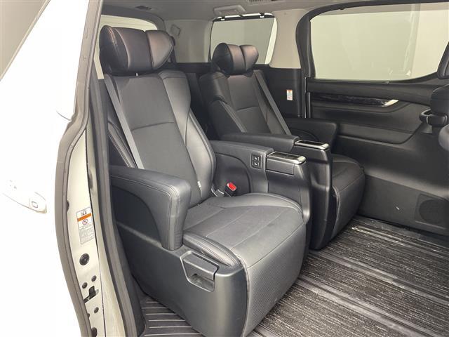 ������тm���C�P���̃K���o�[�����炱���ł��鍂������I���Q�O�Q�O�N�P���@�i���j���{�\����������������ׁi�������ÎԔ���s��̑�蔃����Ǝ҂�ΏۂƂ����u���Î����Ԕ���䐔�m���D�P�����v���j