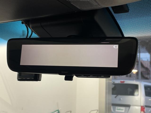 �w�R���t�H�[�g�K�[�h�x�̓t�@�u���b�N�E�R���r�E���U�[�̂R�p�b�P�[�W�����p�ӁB�V�[�g��V����A�t���A�}�b�g�����G�}�ŃR�[�e�B���O���h���E�������ʂ����҂ł��A���N����A���Ԃɂ������߂ł��鏤�i�ł��B