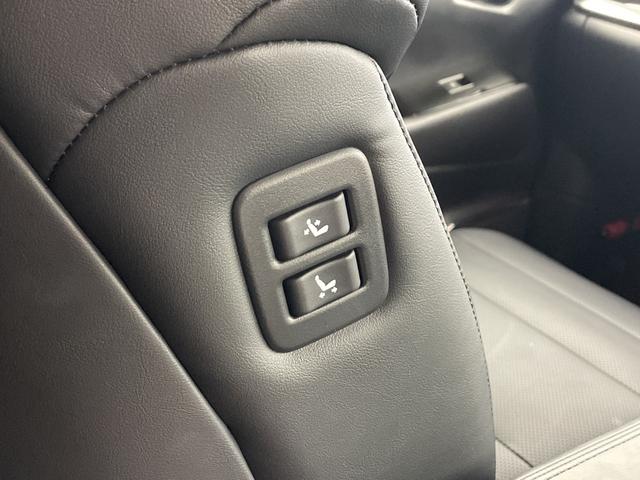 �����ŉJ�̓������E���N���A�ɂ��Ă����w�t�����g�E�C���h�E�����R�[�g�x�B�������ʂ��L�[�v���N���A�Ȏ��E�ň��S���T�|�[�g���Ă���܂��B