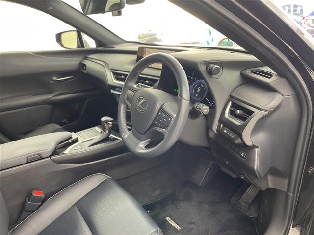 �K���X�R�[�e�B���O�A�i�r�Q�[�V�����A�d�s�b�ȂǁA���̑��̃p�[�c�̎��t�������ς���̂����k�������Ă���܂��I�I�N���}�̂��Ɖ��ł����C�����������I