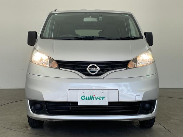 ＮＶ２００バネットバン ＶＸ　純正ナビ　ＣＤ　ＴＶ　ＳＤ　Ｂｌｕｅｔｏｏｔｈ　ＥＴＣ　リモコンキー　スペアキー　両側パワスラ　社外ドラレコ　純正フロアマット　Ｗエアバッグ（4枚目）