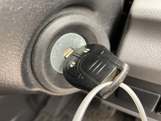 ＮＶ２００バネットバン ＶＸ　純正ナビ　ＣＤ　ＴＶ　ＳＤ　Ｂｌｕｅｔｏｏｔｈ　ＥＴＣ　リモコンキー　スペアキー　両側パワスラ　社外ドラレコ　純正フロアマット　Ｗエアバッグ（28枚目）