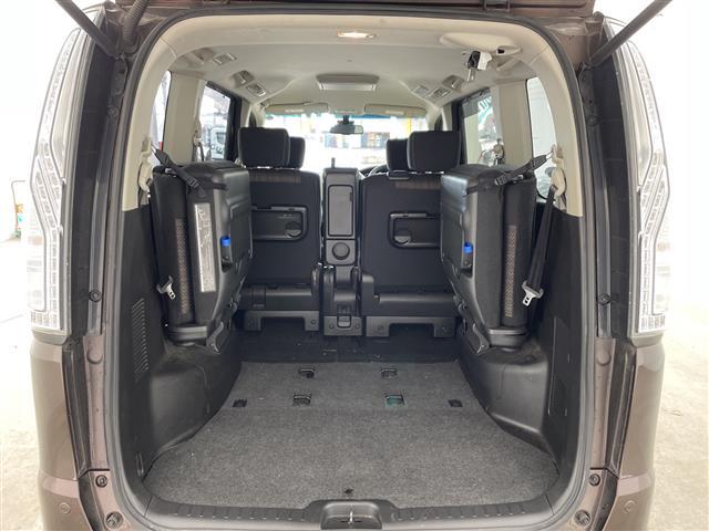 セレナ ハイウェイスター　Ｖセレ＋セーフティ　ＳＨＶ　Ａセフ　純正８型ナビ・ＥＴＣ・レーダー探知機・クルーズコントロール・ＬＥＤオートライト・フォグランプ・衝突軽減ブレーキ・車線逸脱警報・全方位カメラ・両側電動スライドドア・純正１６インチアルミ・純正フロアマット（15枚目）