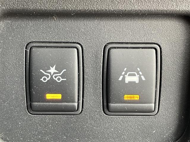 セレナ ハイウェイスター　Ｖセレ＋セーフティ　ＳＨＶ　Ａセフ　純正８型ナビ・ＥＴＣ・レーダー探知機・クルーズコントロール・ＬＥＤオートライト・フォグランプ・衝突軽減ブレーキ・車線逸脱警報・全方位カメラ・両側電動スライドドア・純正１６インチアルミ・純正フロアマット（35枚目）