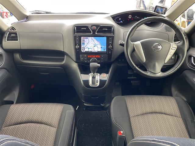 セレナ ハイウェイスター　Ｖセレ＋セーフティ　ＳＨＶ　Ａセフ　純正８型ナビ・ＥＴＣ・レーダー探知機・クルーズコントロール・ＬＥＤオートライト・フォグランプ・衝突軽減ブレーキ・車線逸脱警報・全方位カメラ・両側電動スライドドア・純正１６インチアルミ・純正フロアマット（42枚目）