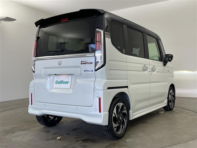スペーシアカスタム ハイブリッドＸＳ　登録済未使用車　ナビ　ＴＶ　全方位カメラ　デュアルセンサーブレーキサポートＩＩ　車線逸脱抑制　レーダークルーズコントロール　ヘッドアップディスプレイ　両側パワースライドドア　シートヒーター　純正アルミ（3枚目）