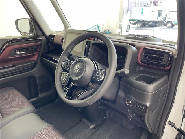 スペーシアカスタム ハイブリッドＸＳ　登録済未使用車　ナビ　ＴＶ　全方位カメラ　デュアルセンサーブレーキサポートＩＩ　車線逸脱抑制　レーダークルーズコントロール　ヘッドアップディスプレイ　両側パワースライドドア　シートヒーター　純正アルミ（8枚目）