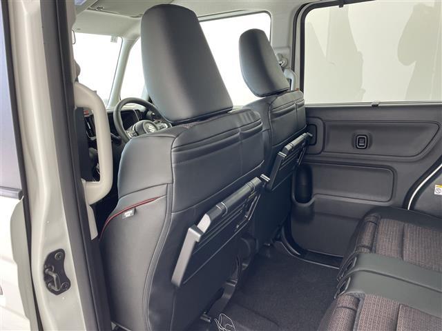 スペーシアカスタム ハイブリッドＸＳ　登録済未使用車　ナビ　ＴＶ　全方位カメラ　デュアルセンサーブレーキサポートＩＩ　車線逸脱抑制　レーダークルーズコントロール　ヘッドアップディスプレイ　両側パワースライドドア　シートヒーター　純正アルミ（14枚目）