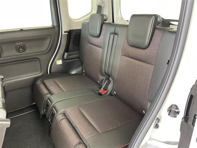 スペーシアカスタム ハイブリッドＸＳ　登録済未使用車　ナビ　ＴＶ　全方位カメラ　デュアルセンサーブレーキサポートＩＩ　車線逸脱抑制　レーダークルーズコントロール　ヘッドアップディスプレイ　両側パワースライドドア　シートヒーター　純正アルミ（15枚目）