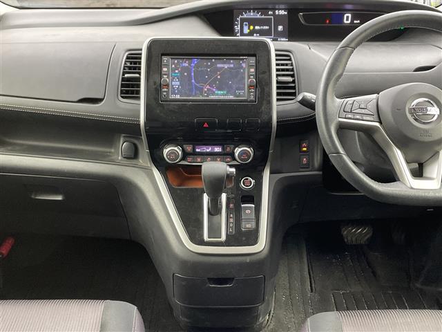 セレナ ハイウェイスター　プロパイロットエディション　ナビ　ＴＶ　バックカメラ　ＥＴＣ　両側パワースライドドア　プロパイロット　車線逸脱警報　車線逸脱防止支援　エマージェンシーブレーキ　クリアランスソナー　純正フロアマット　純正アルミホイール　ＬＥＤ（24枚目）