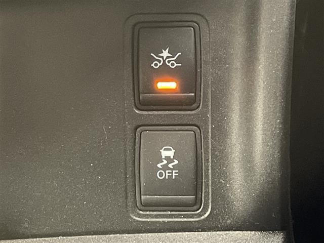 セレナ ハイウェイスター　プロパイロットエディション　ナビ　ＴＶ　バックカメラ　ＥＴＣ　両側パワースライドドア　プロパイロット　車線逸脱警報　車線逸脱防止支援　エマージェンシーブレーキ　クリアランスソナー　純正フロアマット　純正アルミホイール　ＬＥＤ（31枚目）