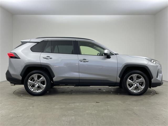 ＲＡＶ４ ハイブリッドＸ　社外９インチナビ　ＴＶ　バックカメラ　前後ドライブレコーダー　プリクラッシュセーフティ　レーントレーシングアシスト　ブラインドスポットモニター　クリアランスソナー　ＬＥＤヘッドライト　パワーシート（6枚目）
