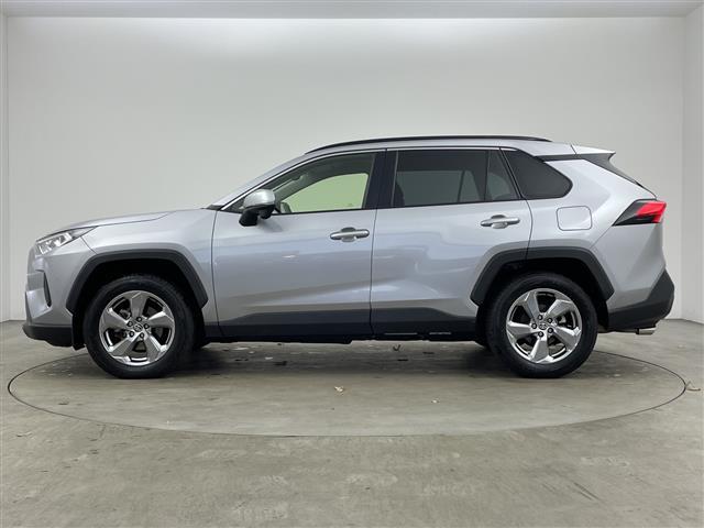 ＲＡＶ４ ハイブリッドＸ　社外９インチナビ　ＴＶ　バックカメラ　前後ドライブレコーダー　プリクラッシュセーフティ　レーントレーシングアシスト　ブラインドスポットモニター　クリアランスソナー　ＬＥＤヘッドライト　パワーシート（7枚目）