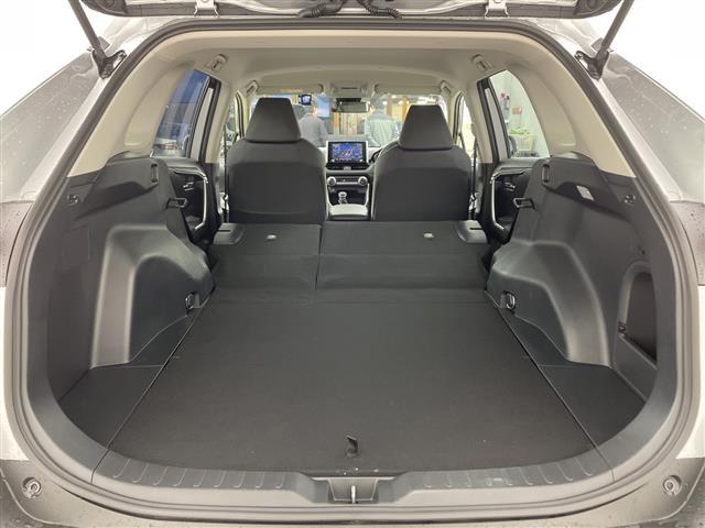 ＲＡＶ４ ハイブリッドＸ　社外９インチナビ　ＴＶ　バックカメラ　前後ドライブレコーダー　プリクラッシュセーフティ　レーントレーシングアシスト　ブラインドスポットモニター　クリアランスソナー　ＬＥＤヘッドライト　パワーシート（18枚目）