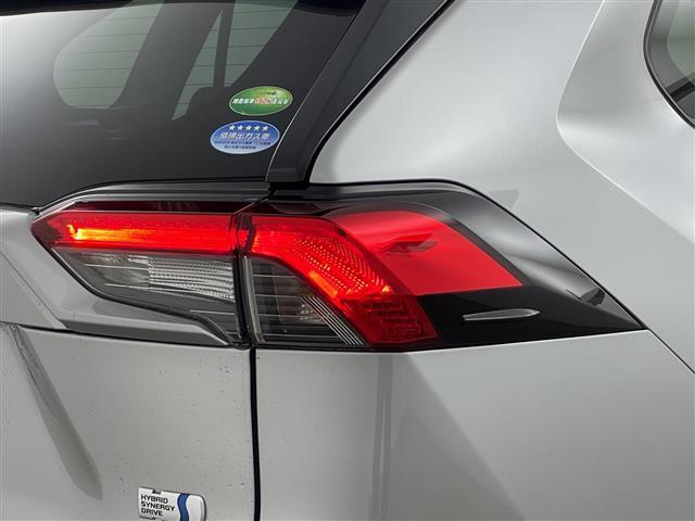 ＲＡＶ４ ハイブリッドＸ　社外９インチナビ　ＴＶ　バックカメラ　前後ドライブレコーダー　プリクラッシュセーフティ　レーントレーシングアシスト　ブラインドスポットモニター　クリアランスソナー　ＬＥＤヘッドライト　パワーシート（39枚目）