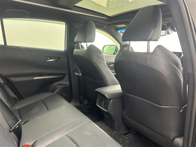 ハリアーハイブリッド Ｚ　レザーパッケージ　純正ナビ　ＴＶ　ＪＢＬサウンド　全方位カメラ　調光パノラマルーフ　レザーシート　シートヒーター　ベンチレーション　プリクラッシュセーフティ　レーントレーシングアシスト　レーントレーシングアシスト（8枚目）