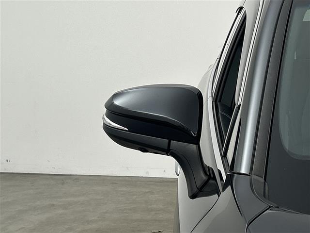 ハリアーハイブリッド Ｚ　レザーパッケージ　純正ナビ　ＴＶ　ＪＢＬサウンド　全方位カメラ　調光パノラマルーフ　レザーシート　シートヒーター　ベンチレーション　プリクラッシュセーフティ　レーントレーシングアシスト　レーントレーシングアシスト（40枚目）