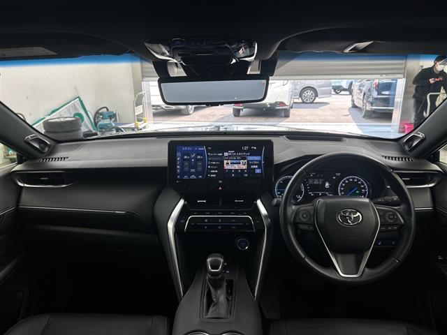 ハリアーハイブリッド Ｚ　レザーパッケージ　純正ナビ　ＴＶ　ＪＢＬサウンド　全方位カメラ　調光パノラマルーフ　レザーシート　シートヒーター　ベンチレーション　プリクラッシュセーフティ　レーントレーシングアシスト　レーントレーシングアシスト（42枚目）